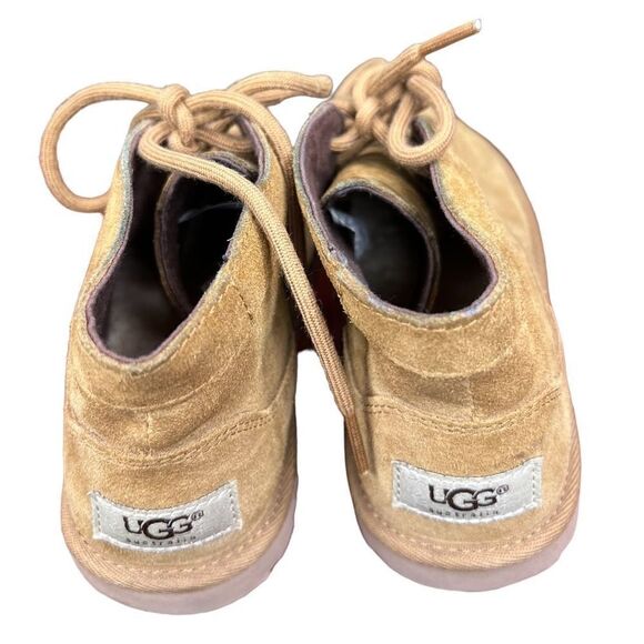 Ugg Lace Up Unisex Booties in Chestnut Size Youth 3 - Picture 5 of 8
